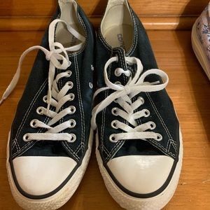 Black converse all star size 10.5
